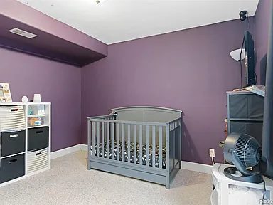 Nhà bán 6 phòng ngủ tại Denver, CO - $575,000 - ảnh 8