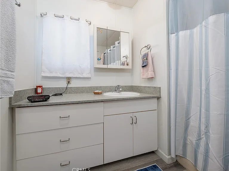 Nhà bán 2 phòng ngủ tại Huntington Beach, CA - $95,000 - ảnh 8