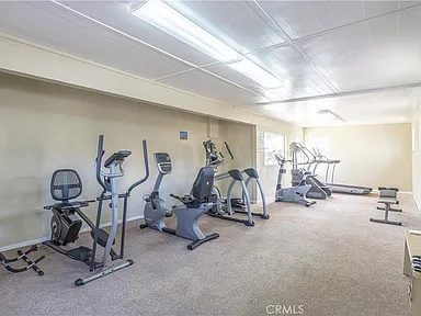Nhà bán 2 phòng ngủ tại Huntington Beach, CA - $95,000 - ảnh 10