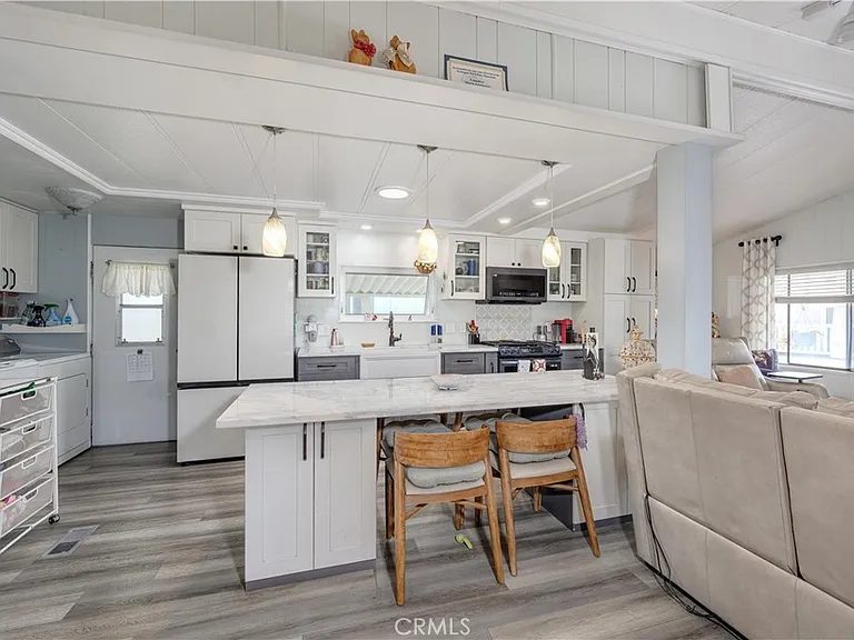 Nhà bán 2 phòng ngủ tại Huntington Beach, CA - $95,000 - ảnh 3
