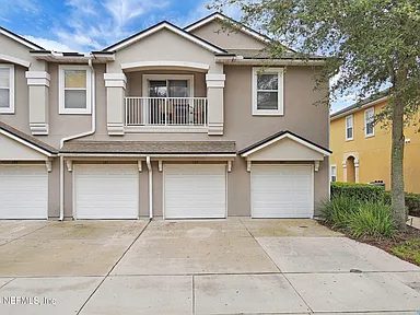 Nhà bán 3 phòng ngủ tại Jacksonville, FL - $169,000