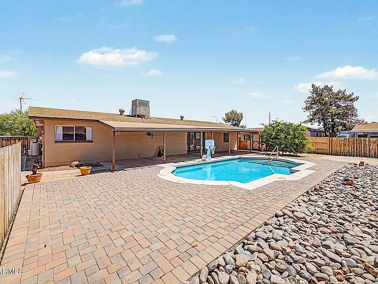 Nhà bán 3 phòng ngủ tại Glendale, AZ - $419,900 - ảnh 2