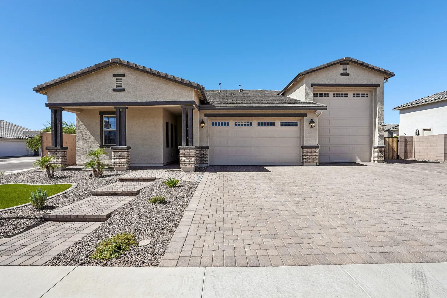 Nhà bán 3 phòng ngủ tại Laveen, AZ - $725,000
