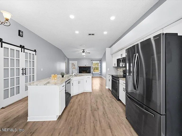 Nhà bán 3 phòng ngủ tại Jacksonville, FL - $275,000 - ảnh 5