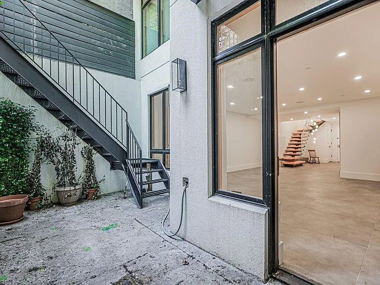 Nhà bán 2 phòng ngủ tại Brooklyn, NY - $1,400,000 - ảnh 10