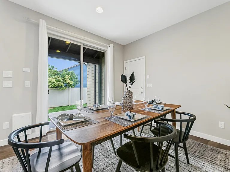 Nhà bán 4 phòng ngủ tại South Jordan, UT - $509,000 - ảnh 7