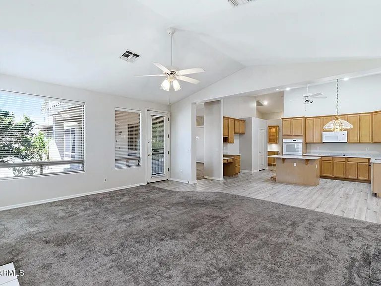 Nhà bán 3 phòng ngủ tại Glendale, AZ - $600,000 - ảnh 6
