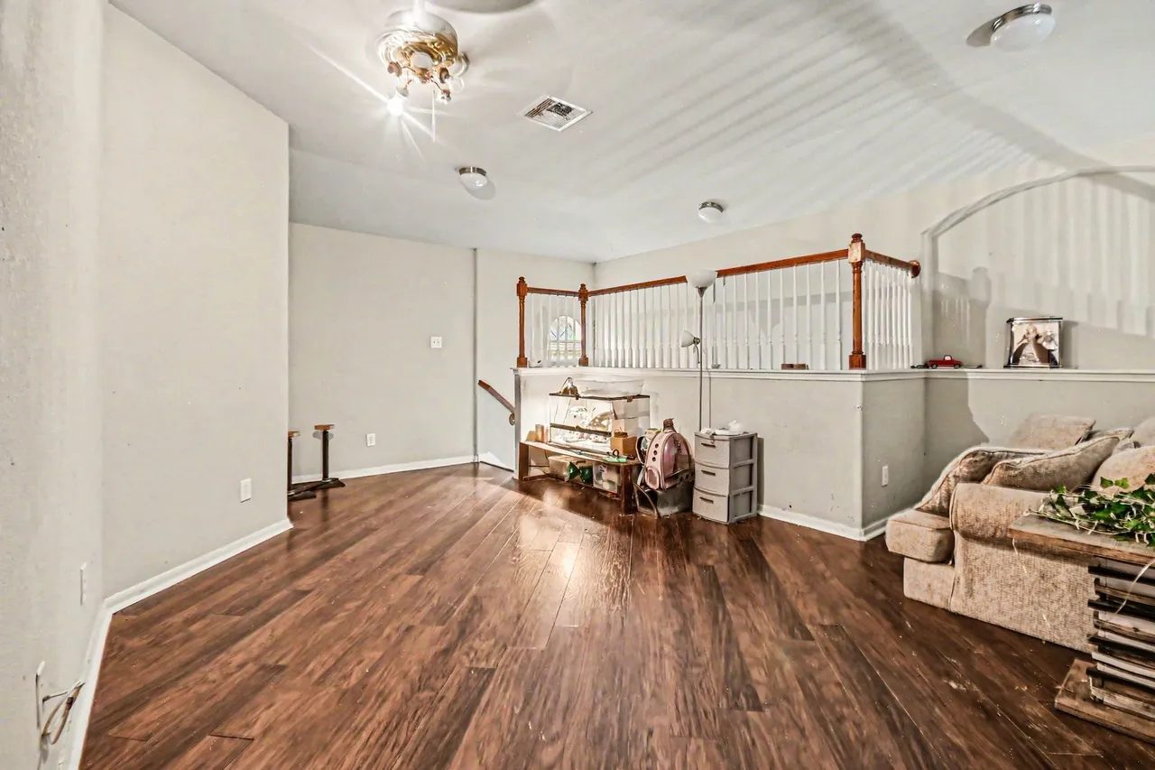 Nhà bán 4 phòng ngủ tại Dickinson, TX - $385,000 - ảnh 8