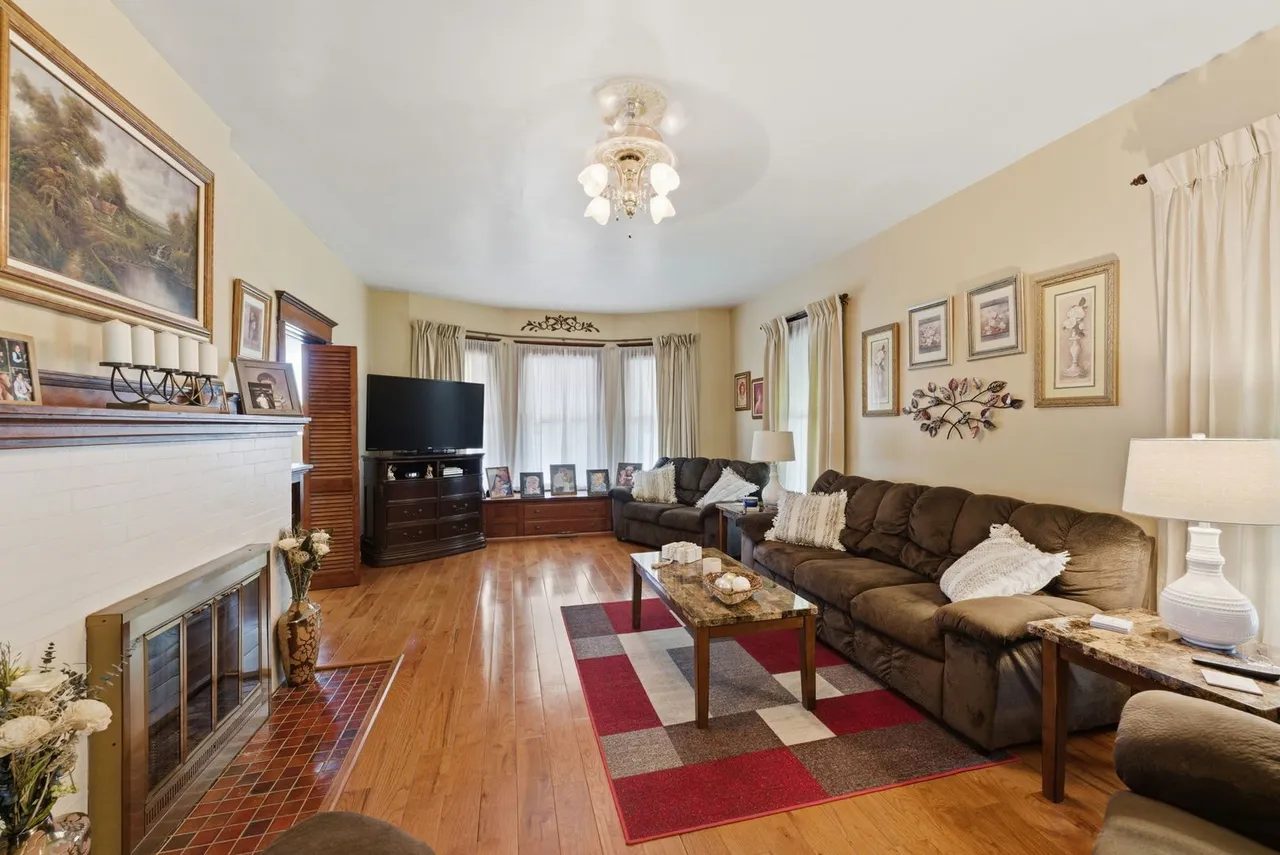 Nhà bán 1 phòng ngủ tại Aledo, IL - $134,000 - ảnh 4