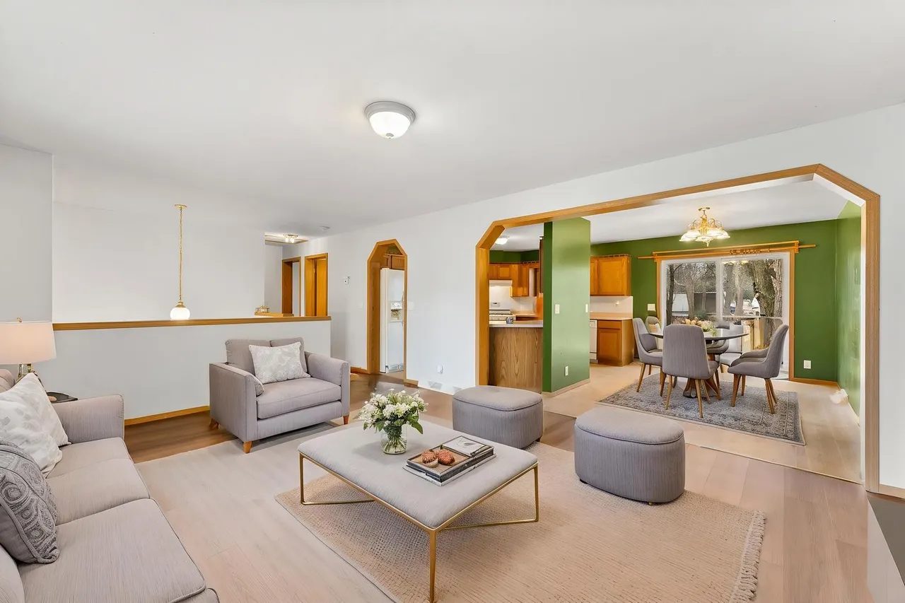 Nhà bán 2 phòng ngủ tại New Boston, IL - $154,000 - ảnh 2