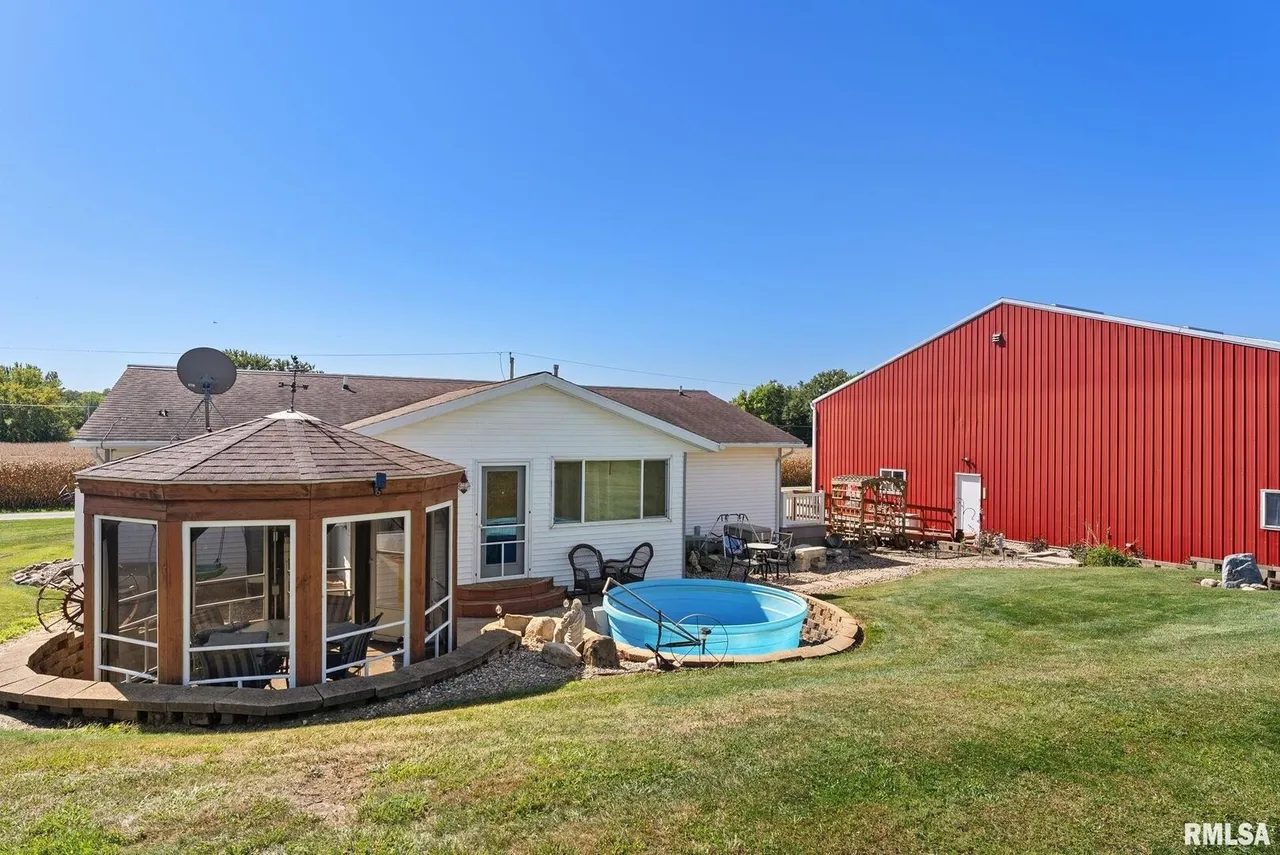 Nhà bán 5 phòng ngủ tại Aledo, IL - $399,999 - ảnh 3