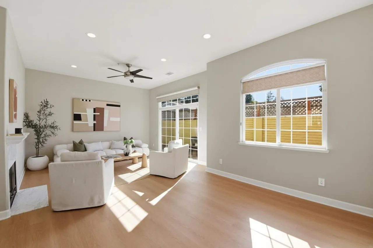 Nhà bán 3 phòng ngủ tại Santa Clara, CA - $1,598,000 - ảnh 2