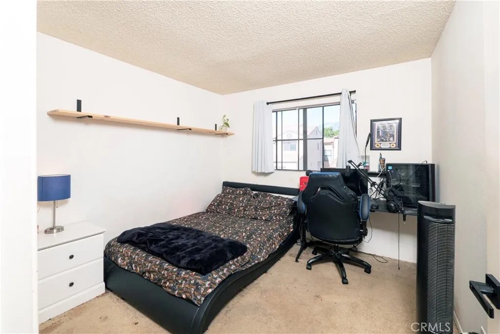 Nhà bán 3 phòng ngủ tại Rancho Cucamonga, CA - $509,800 - ảnh 10