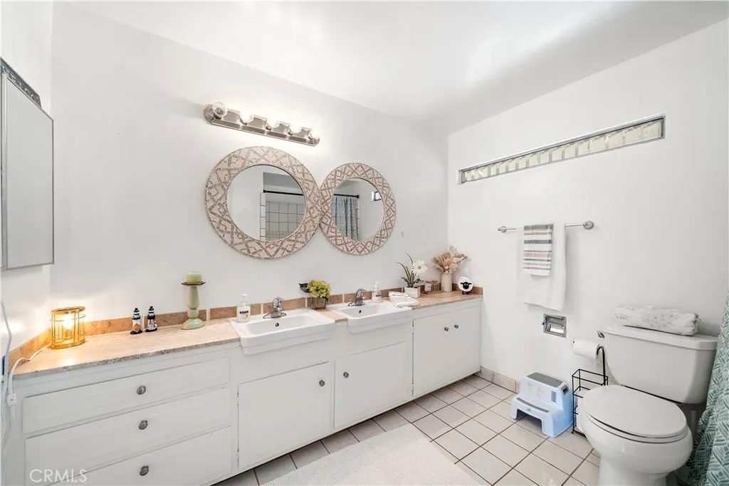 Nhà bán 4 phòng ngủ tại Tustin, CA - $1,299,000 - ảnh 10