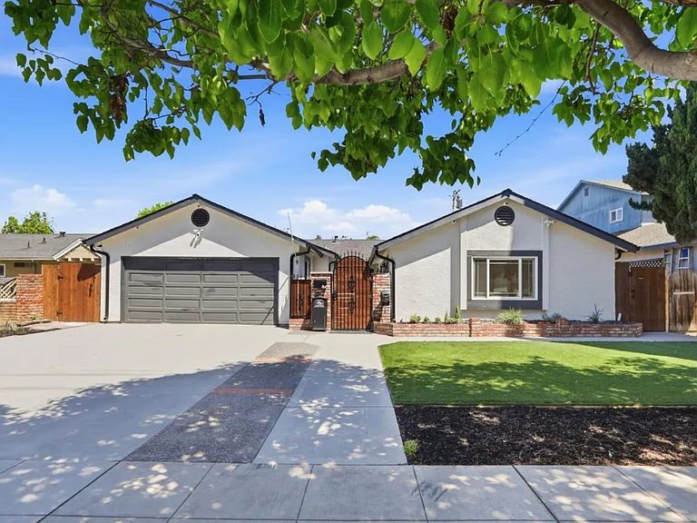 Nhà bán 4 phòng ngủ tại San Jose, CA - $1,849,999