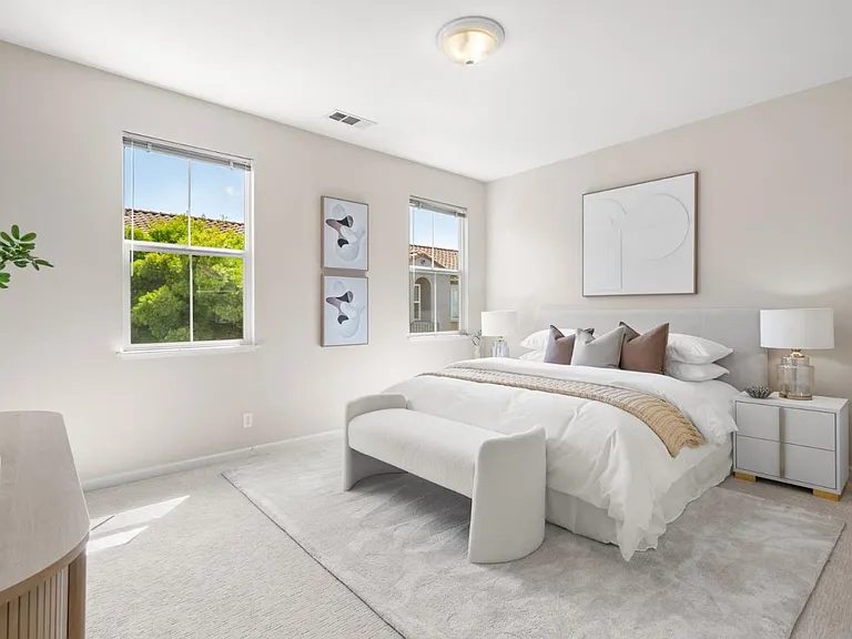 Nhà bán 4 phòng ngủ tại Santa Clara, CA - $1,500,000 - ảnh 8