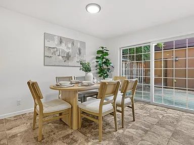 Nhà bán 4 phòng ngủ tại San Jose, CA - $949,000 - ảnh 4