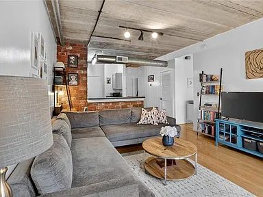 Nhà bán 1 phòng ngủ tại Atlanta, GA - $225,000