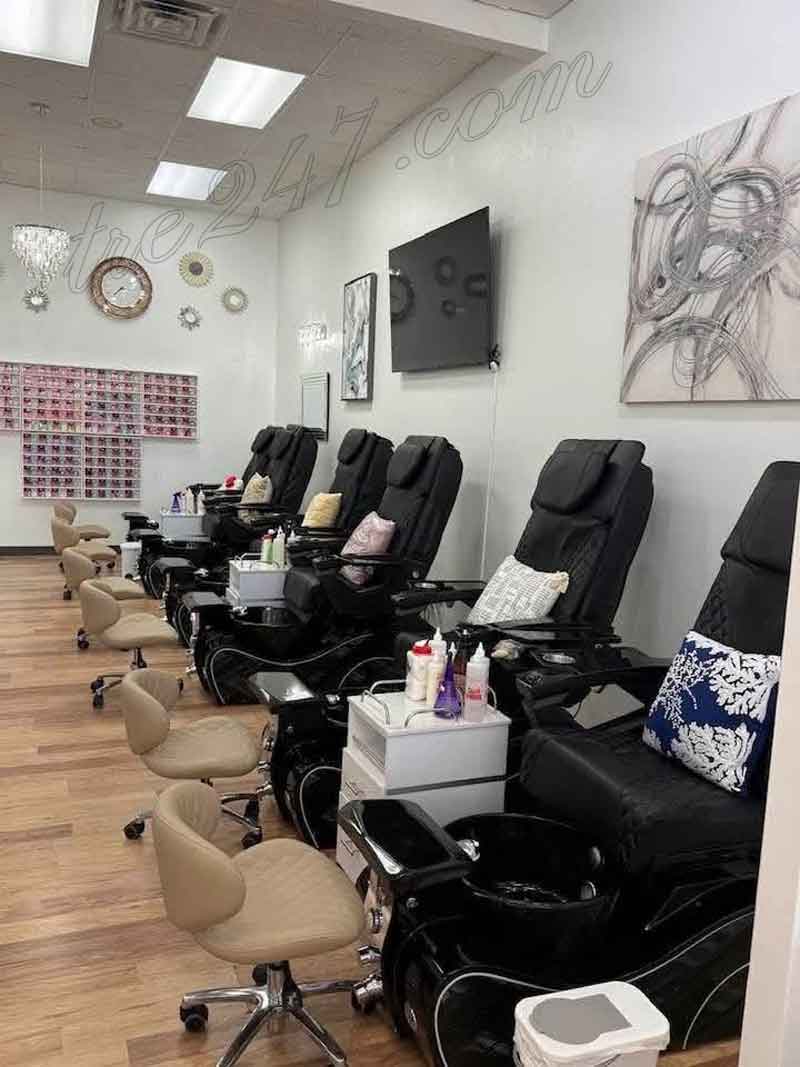 Sang Tiệm Nails Appleton, Wisconsin - Giá Sang Tốt - ảnh 3